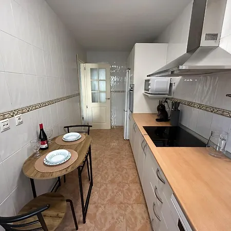 Elviria Front