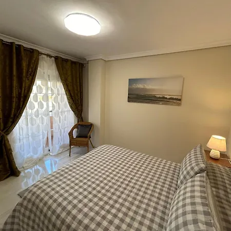 Elviria Front Apartment Marbella