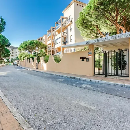 Elviria Front Apartment *