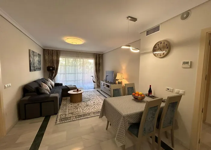 דירה Elviria Front